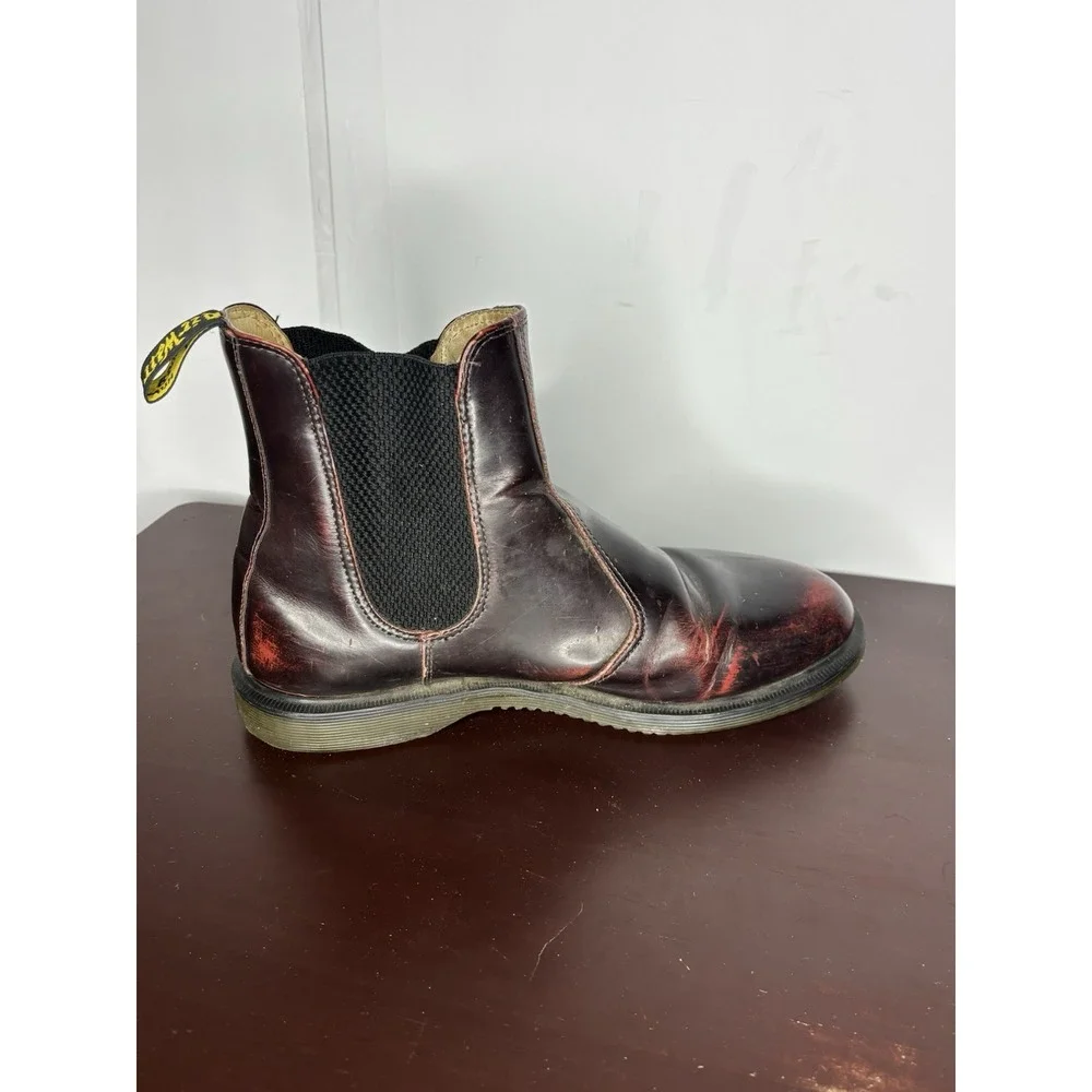 Dr. Martens 2976 Cherry Red Mens 8 Women's 9 Smooth‎ Leather Chelsea Boots Aw004